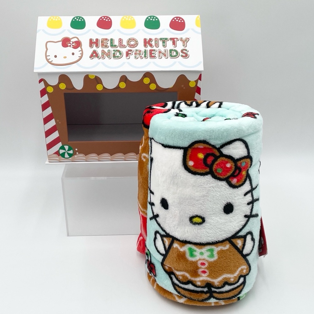 Hello Kitty Christmas Plush Throw in Magnetic Closure Gingerbread House 46‎ x 60